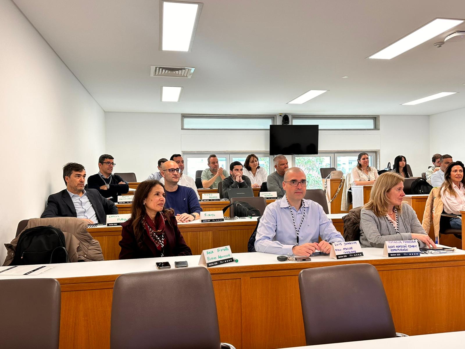 Iscte reforça formação executiva para responder às novas ...