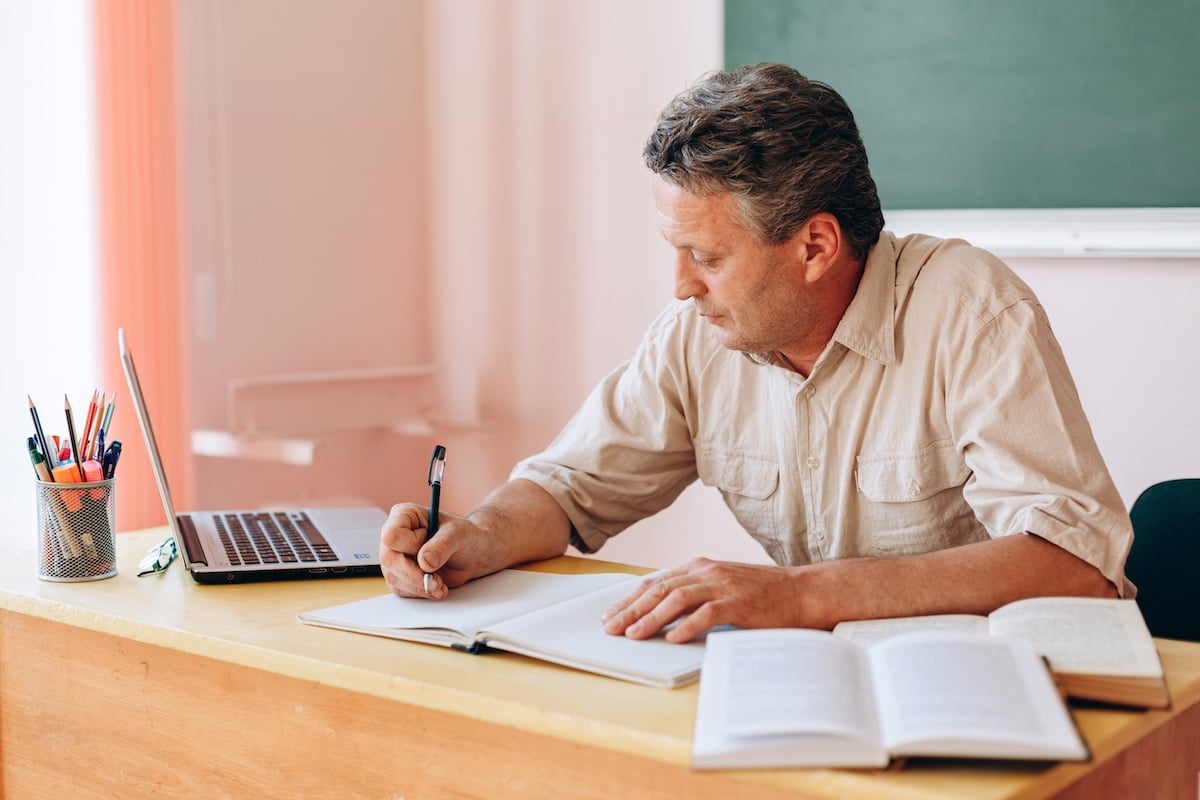 Curso online gestão formação à distância com qualidade académica