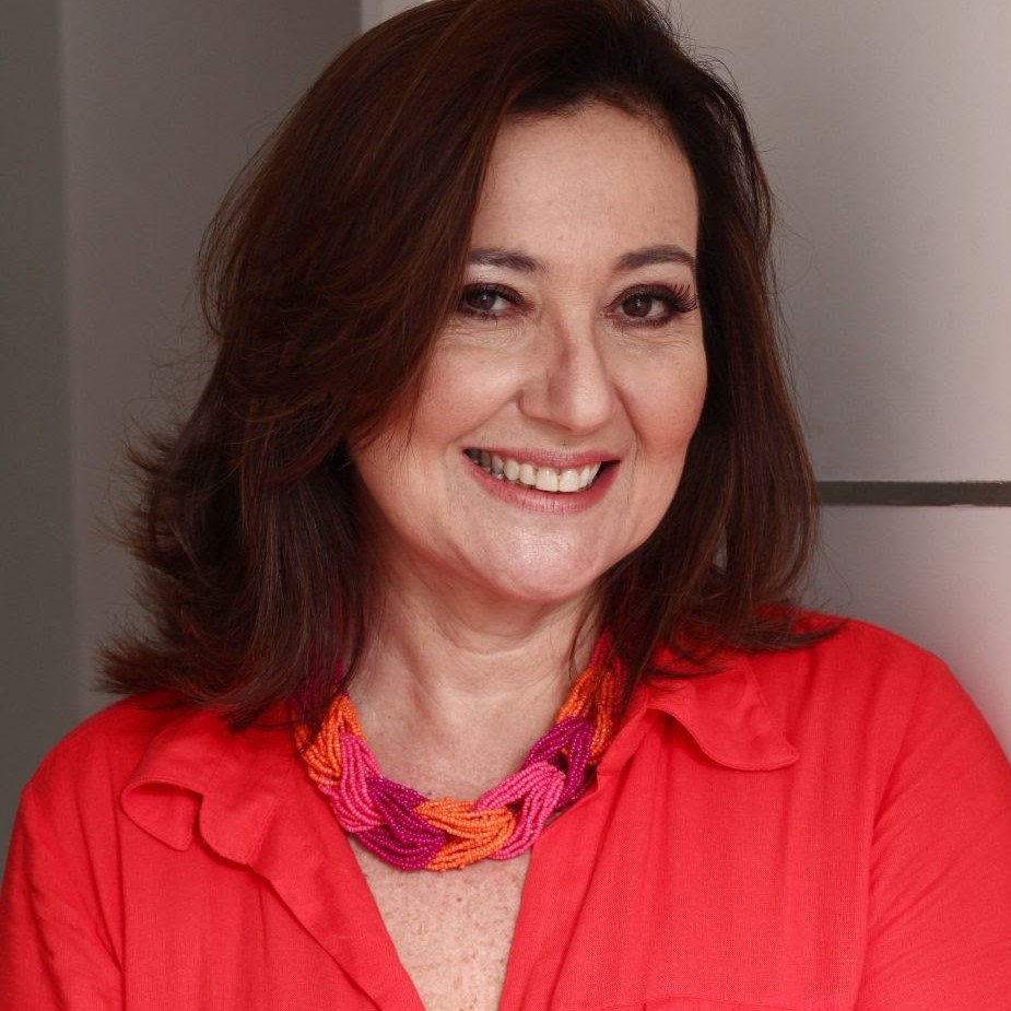 Cláudia Sousa Leitão