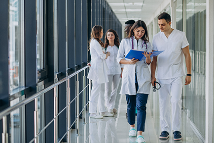 Pós-Graduação em Gestão para Profissionais da Saúde perfil estudantes