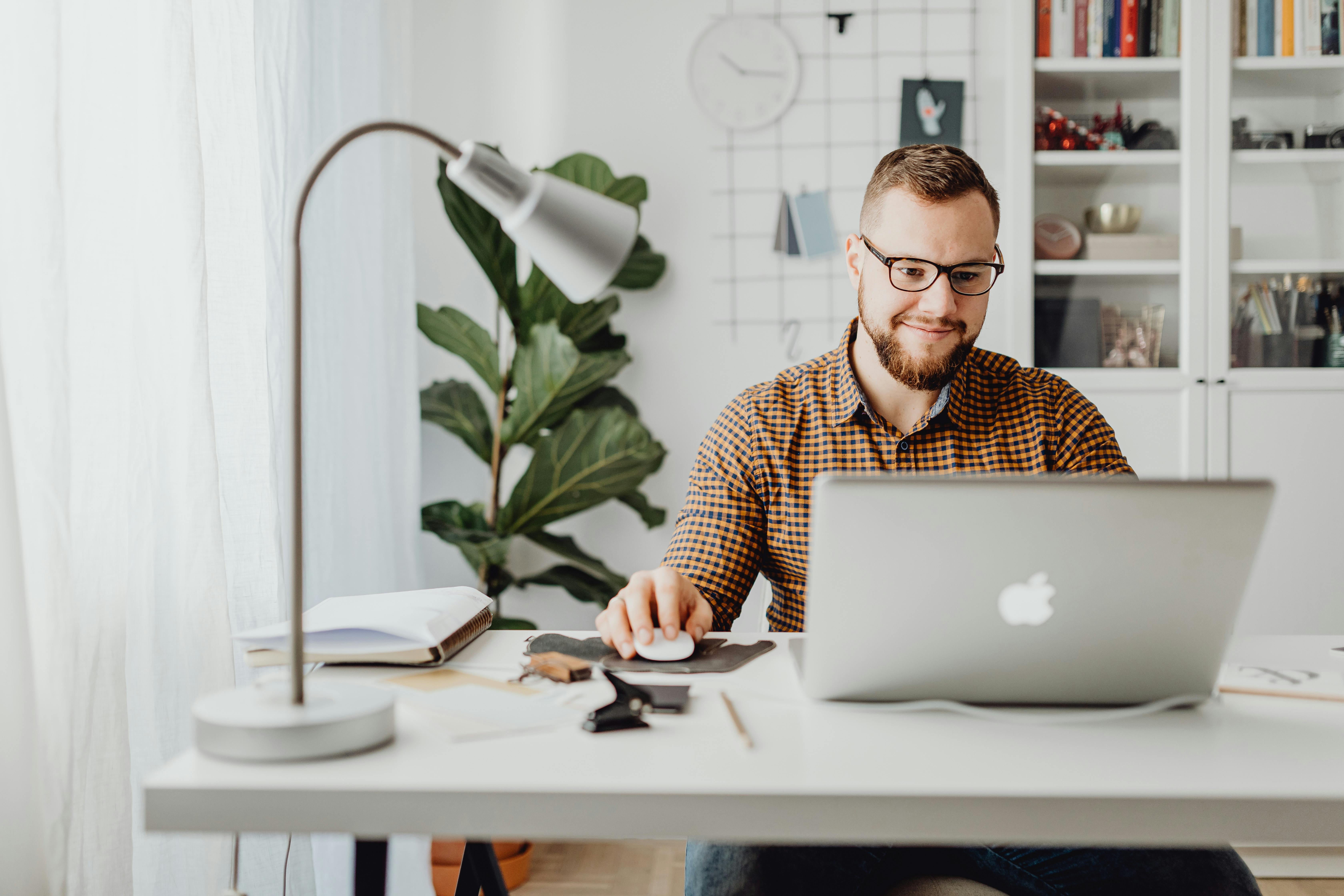 Pós-graduação online em marketing digital: flexibilidade para profissionais