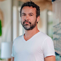 Tiago Janela